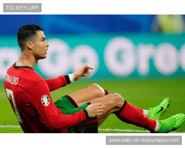 C罗替补出场头球建功，葡萄牙板凳深度成为转机